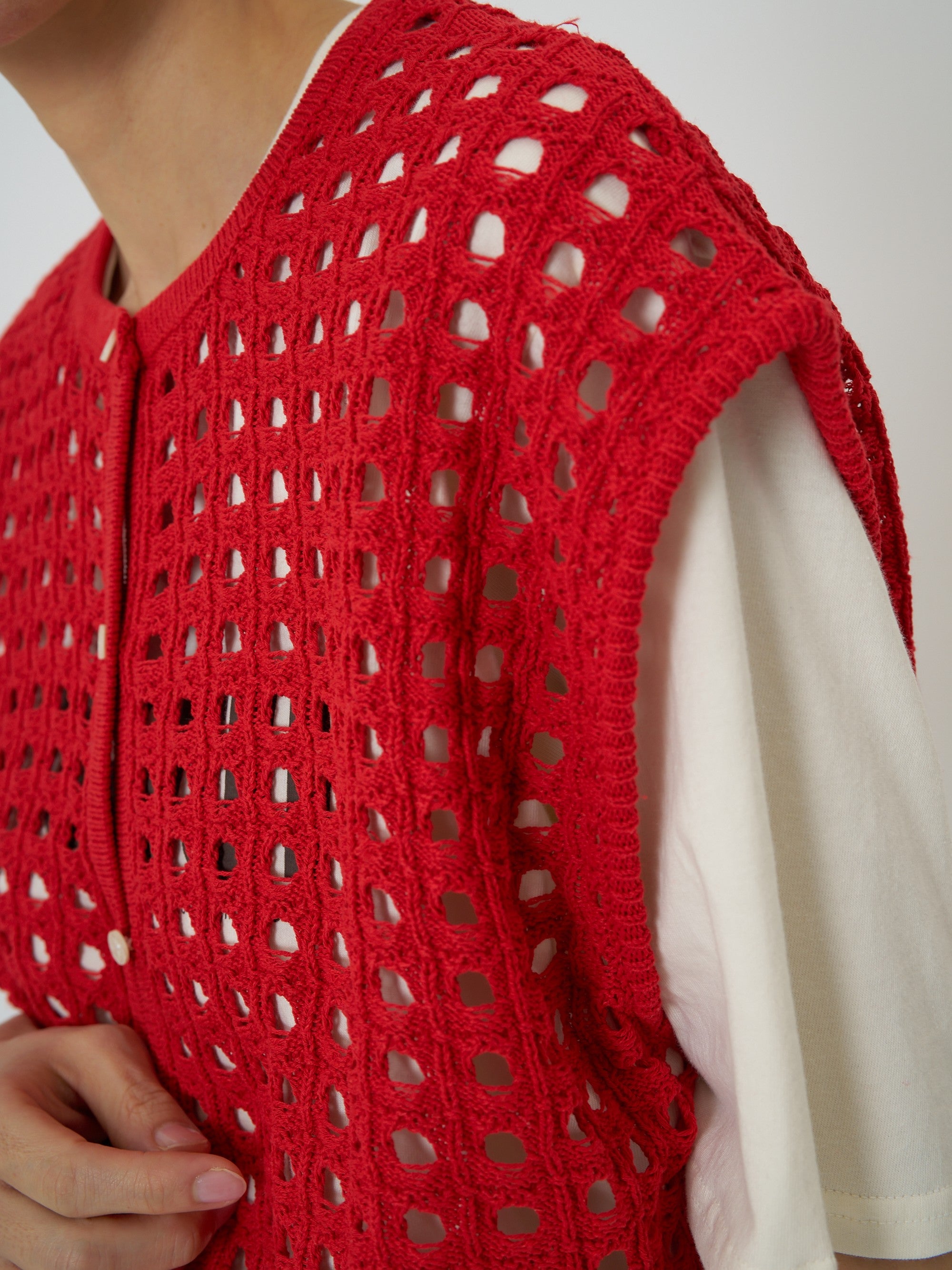 【CHIGNON】メッシュボックスニットベスト/9561-098DP