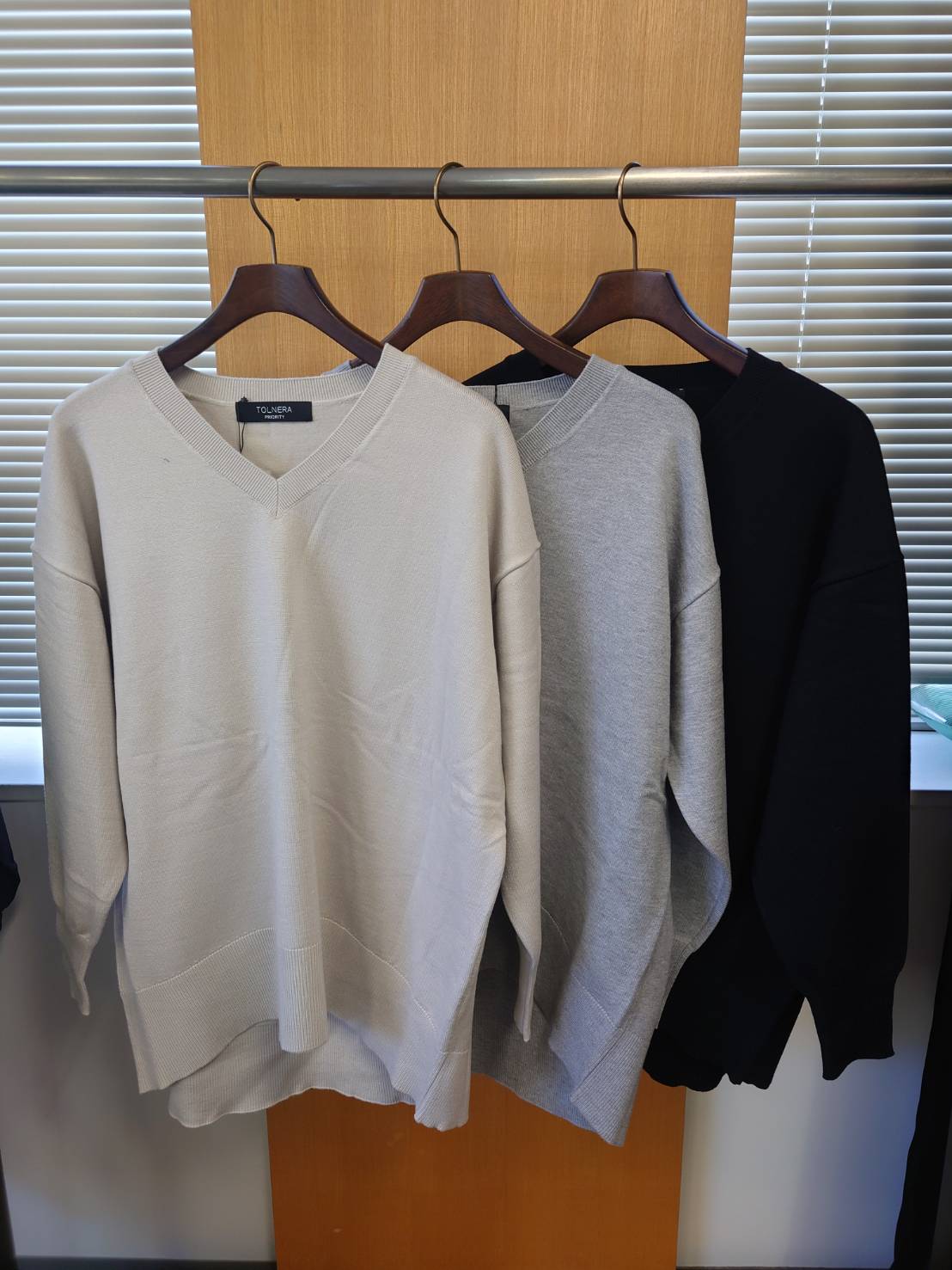 【PRIORITY】Vネックモチフワニット/T57110PL