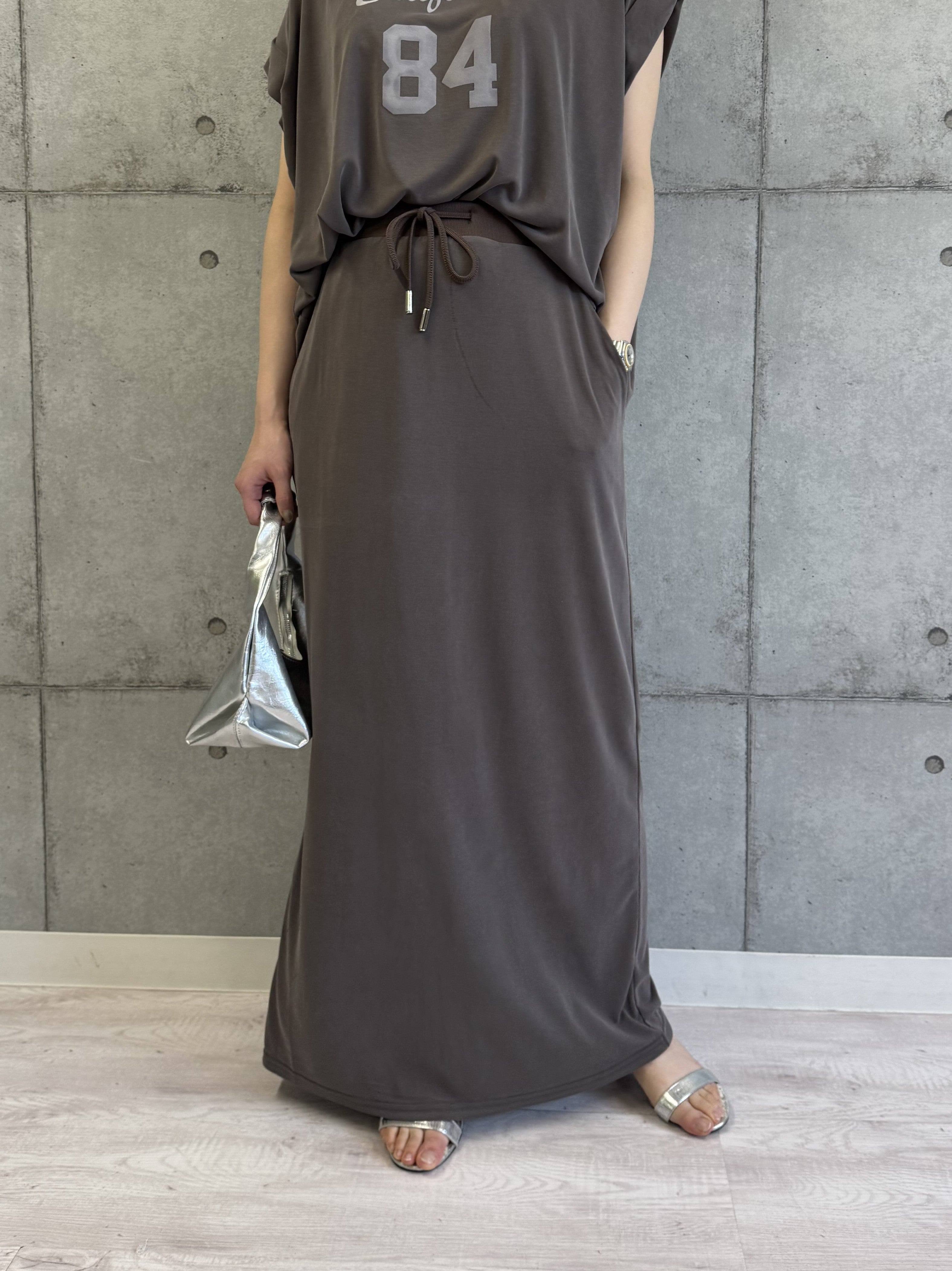 【ROSIEE】ソフトな風合いIラインスカート/R810305