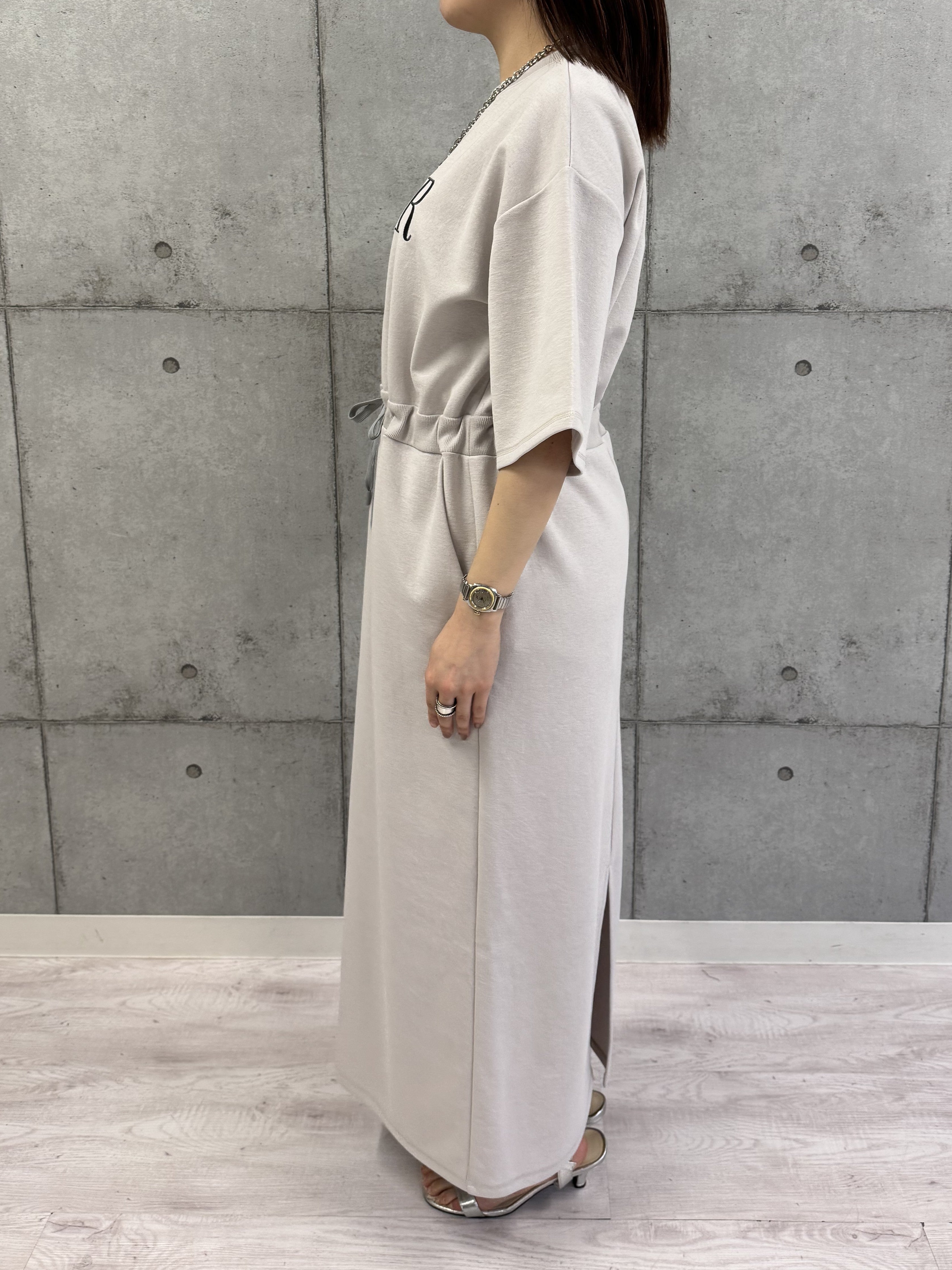 【ROSIEE】ロゴ刺繍ウエストマーク5分袖ワンピース/R810312