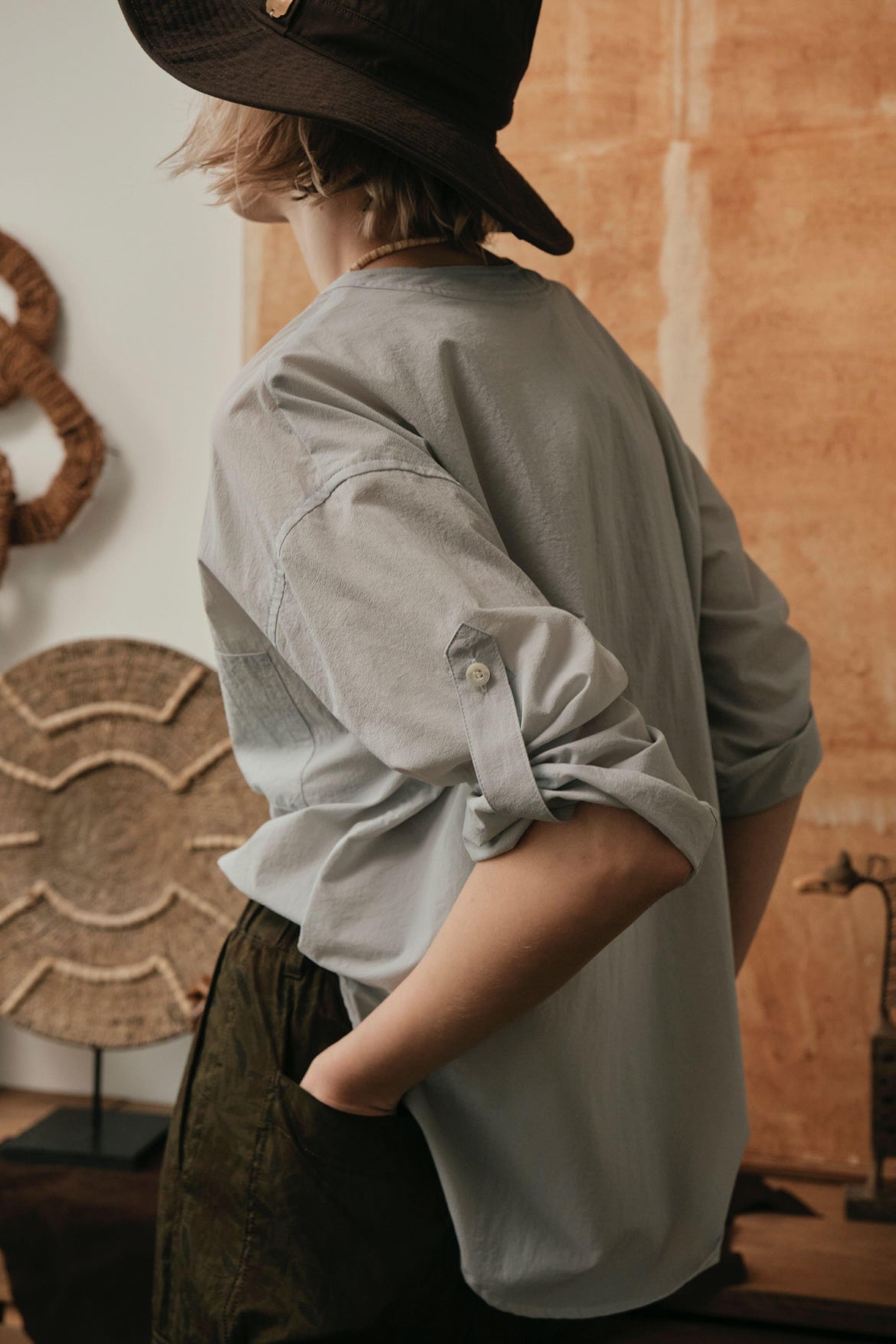 【LE MÉLANGE】接触冷感Vネックシャツ/8623203