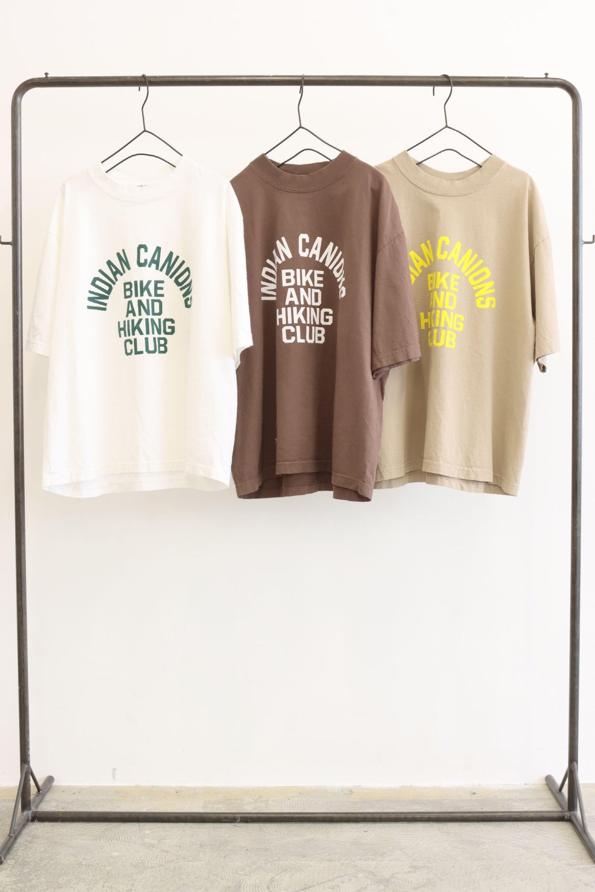 【LE MÉLANGE】アーチロゴTシャツ/8621002