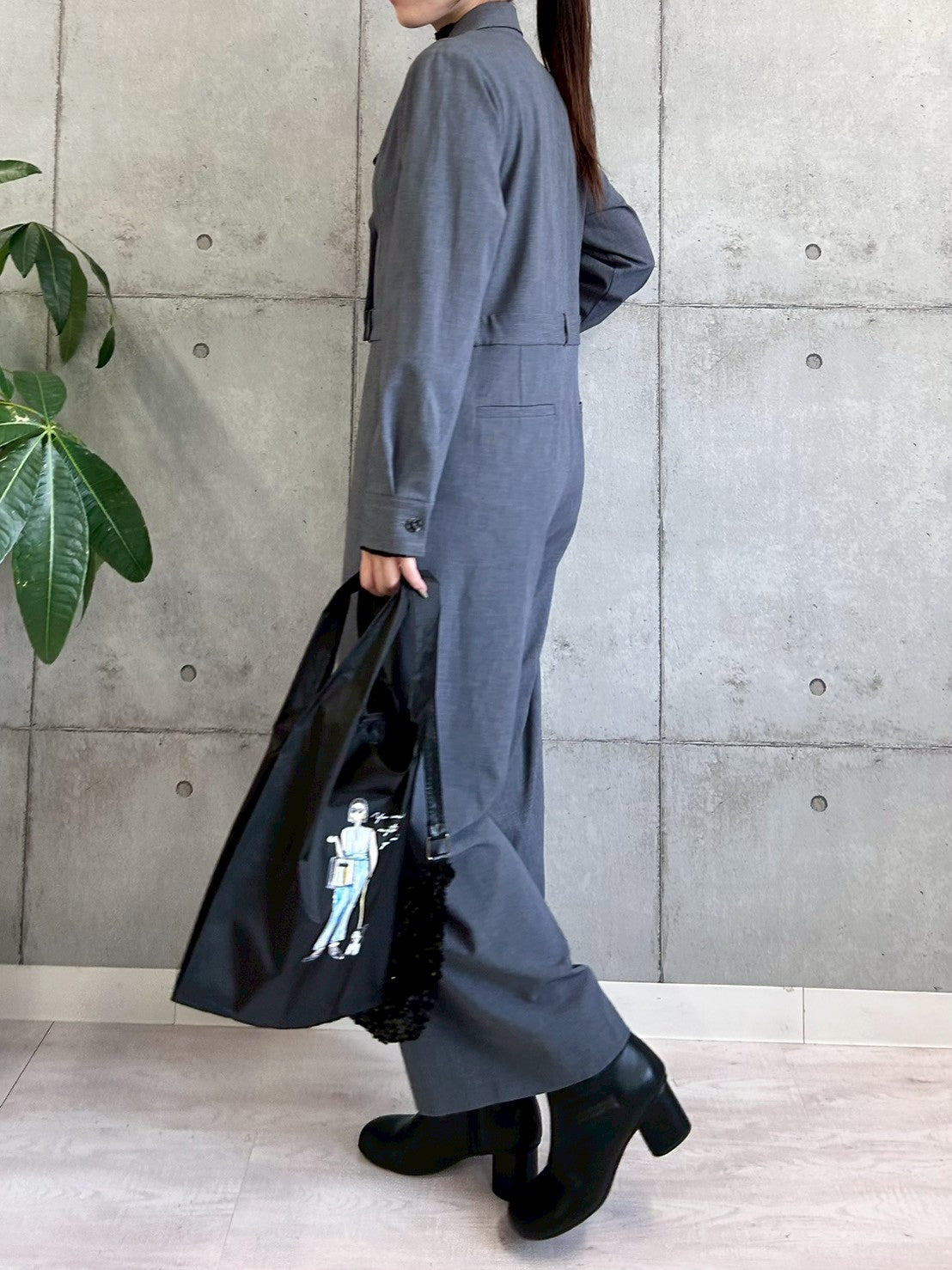 【ROSIEE】チャーム付女の子柄プリントマルシェバッグ/R781031