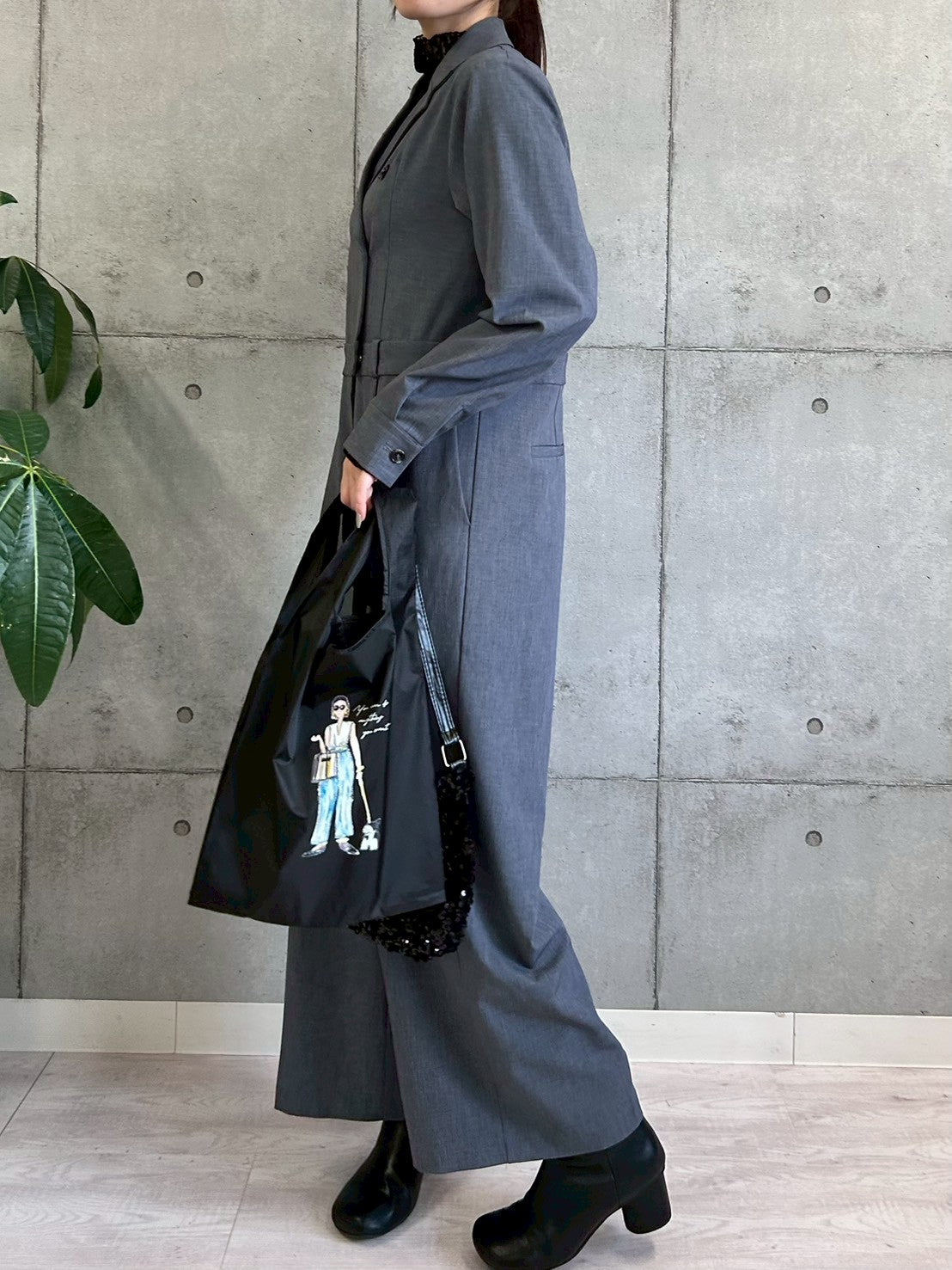 【ROSIEE】チャーム付女の子柄プリントマルシェバッグ/R781031