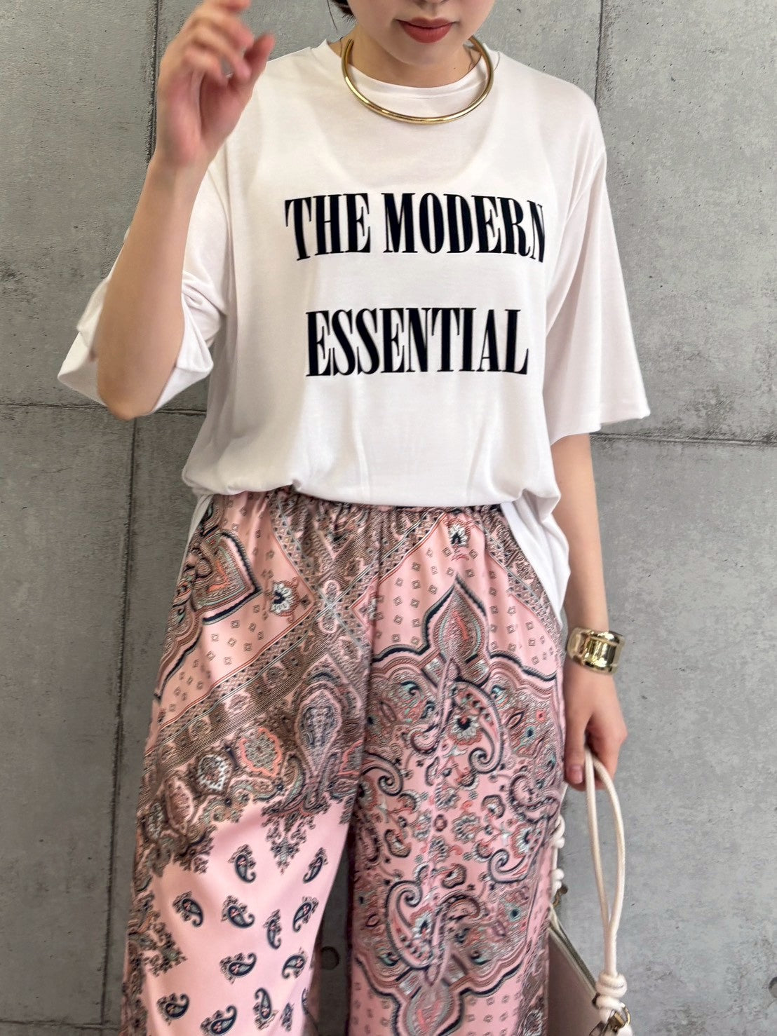 【ROSIEE】ソフトな風合いフロッキープリントTシャツ/R810317