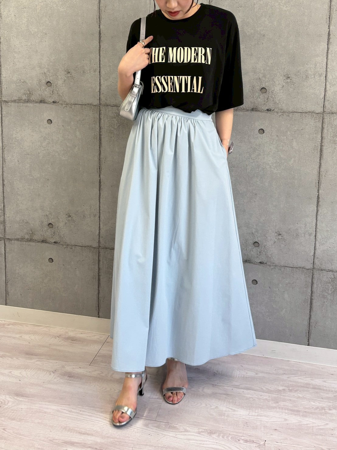 【ROSIEE】ソフトな風合いフロッキープリントTシャツ/R810317