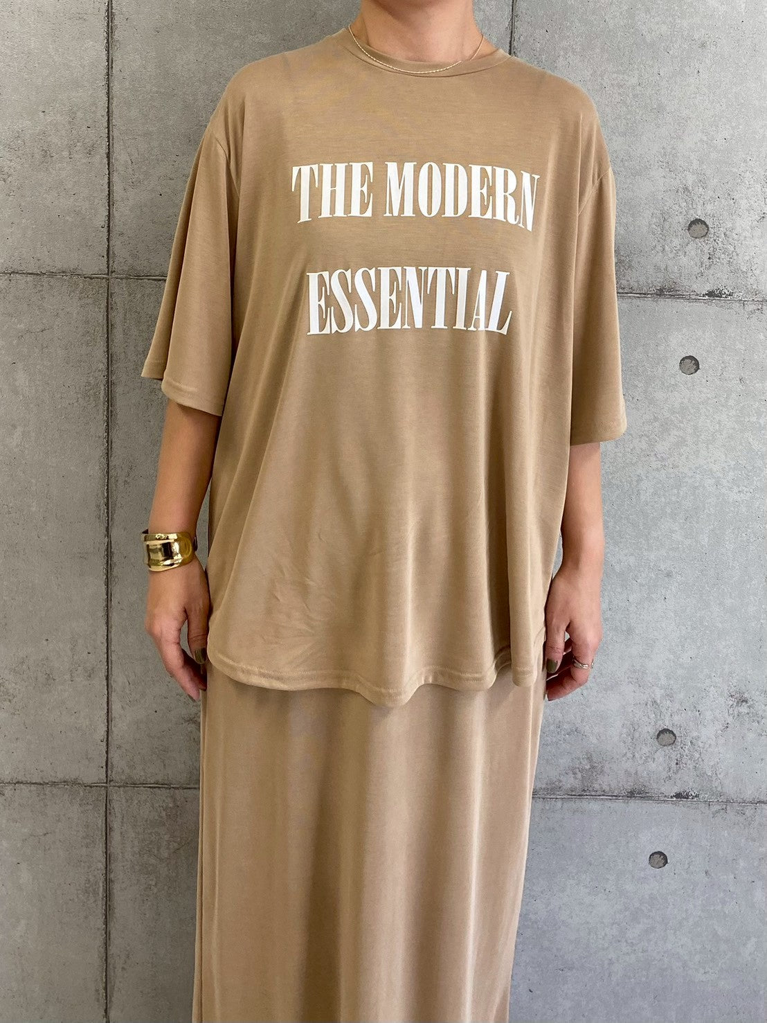 【ROSIEE】ソフトな風合いフロッキープリントTシャツ/R810317