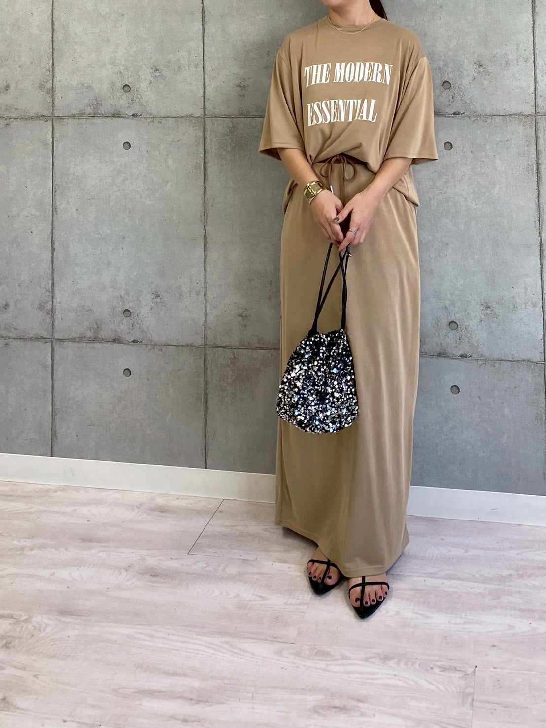 【ROSIEE】ソフトな風合いフロッキープリントTシャツ/R810317