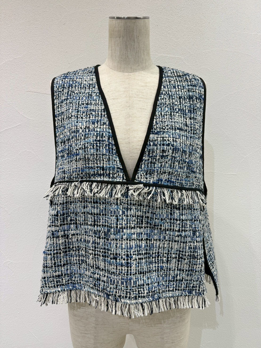 CYAN TOKYO】バックオーバートリムツイードベスト/610436