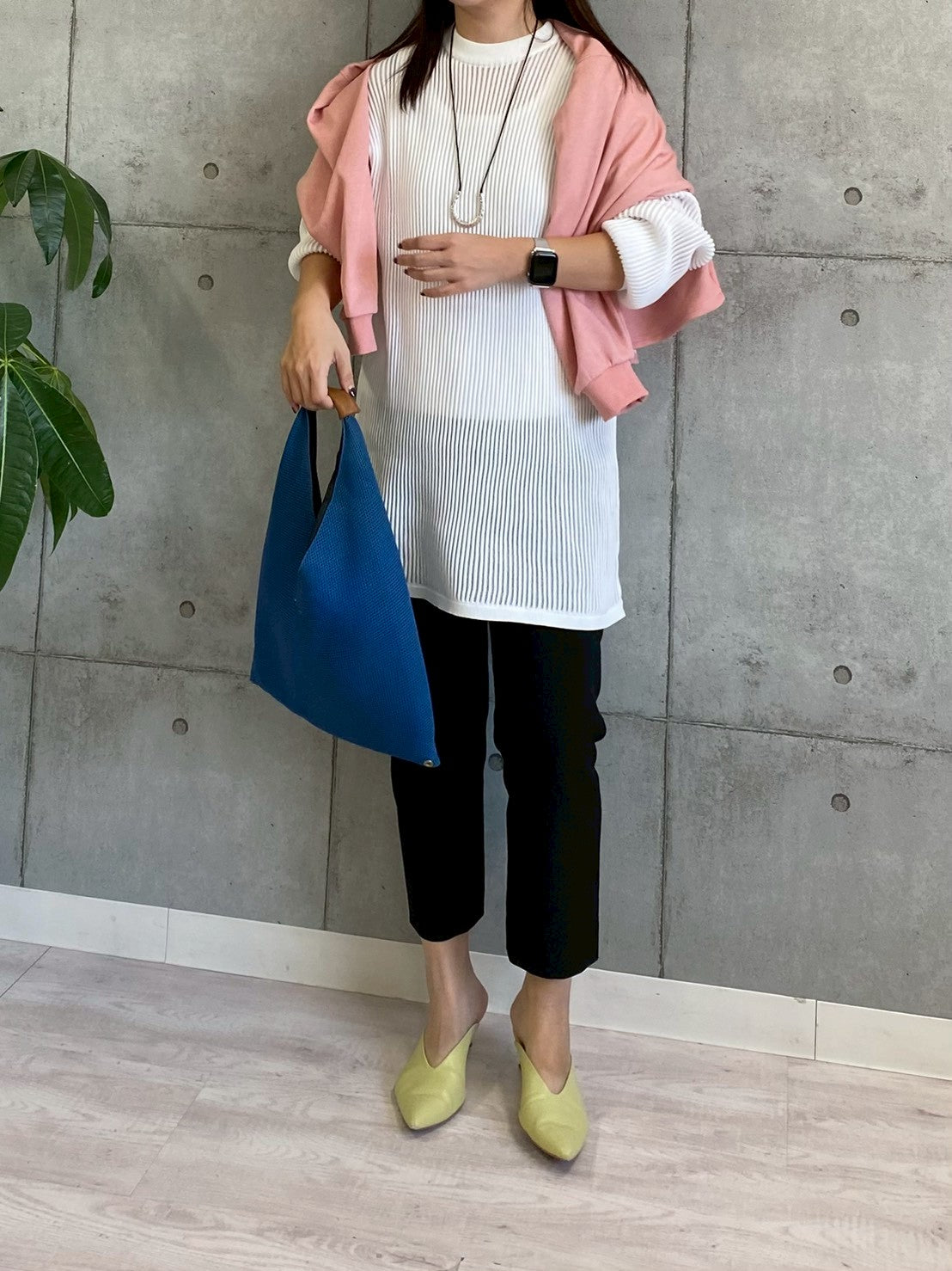 【ROSIEE】ビンテージ風ロゴトップス/R780337