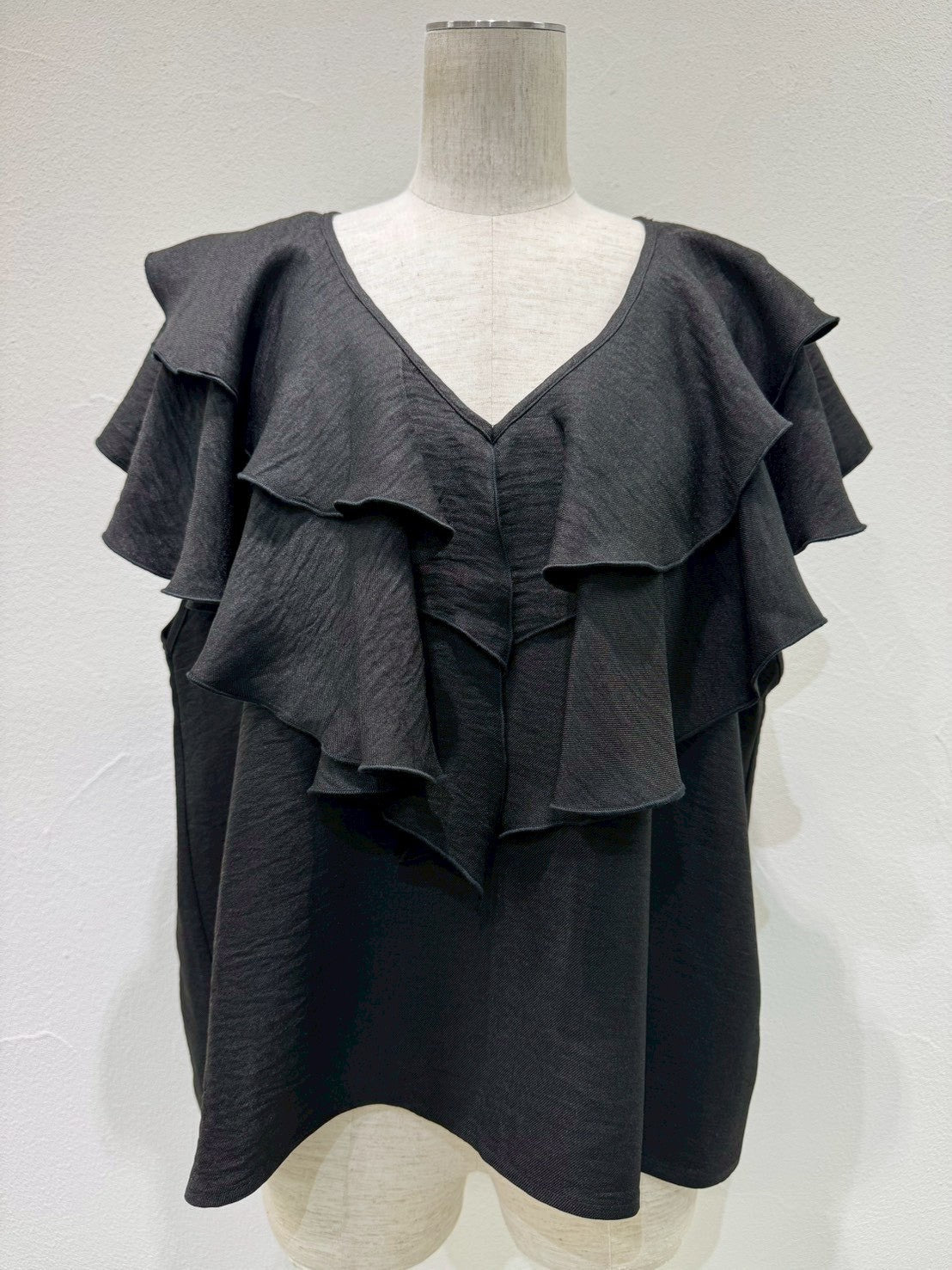 【CYAN TOKYO】レイヤーフリルフレンチトップス/601481