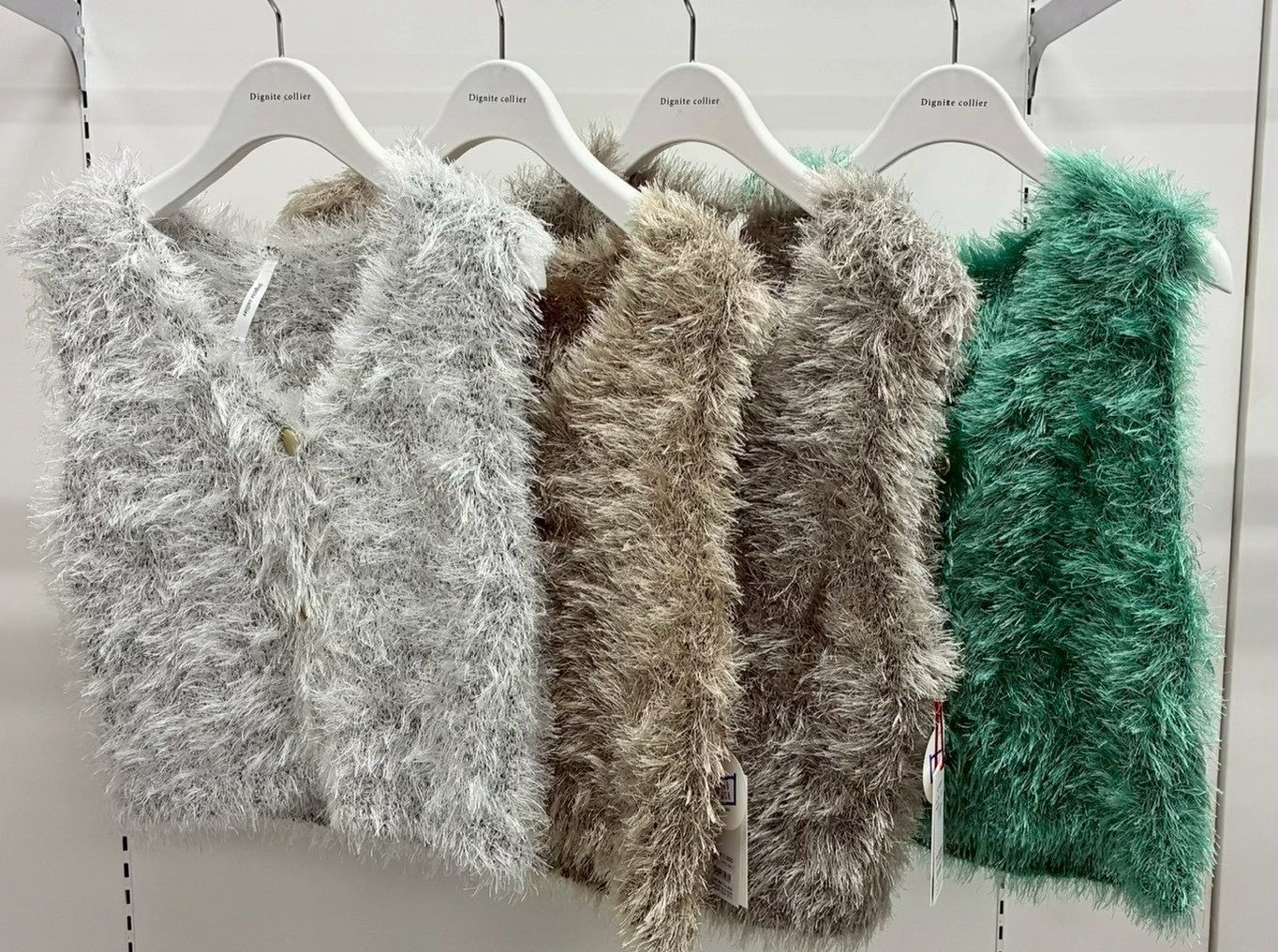 【Dignite Collier】フェザーニットベスト/80267014