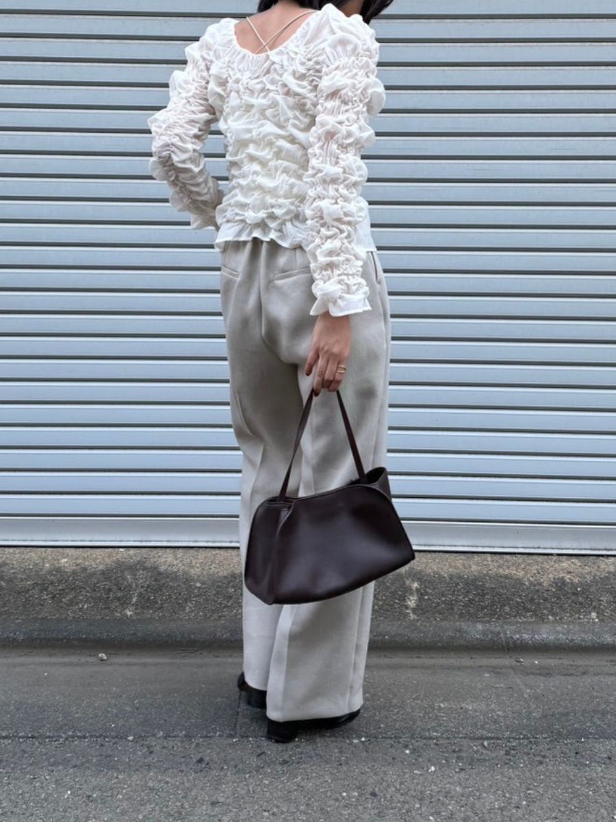 【Mewl】シャーリングトップス/M261-13031