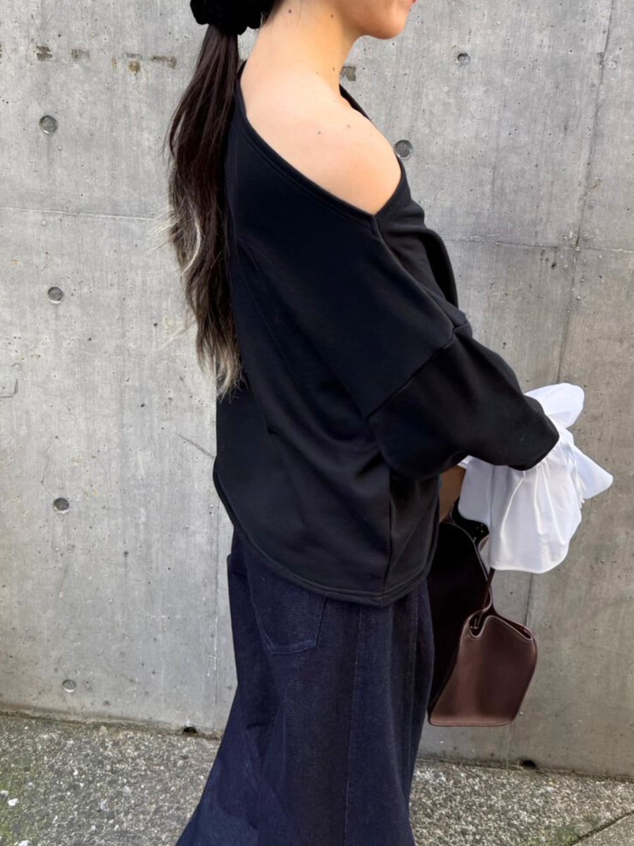 【Mewl】オフショルシャツスリーブスウェット/M261-83011