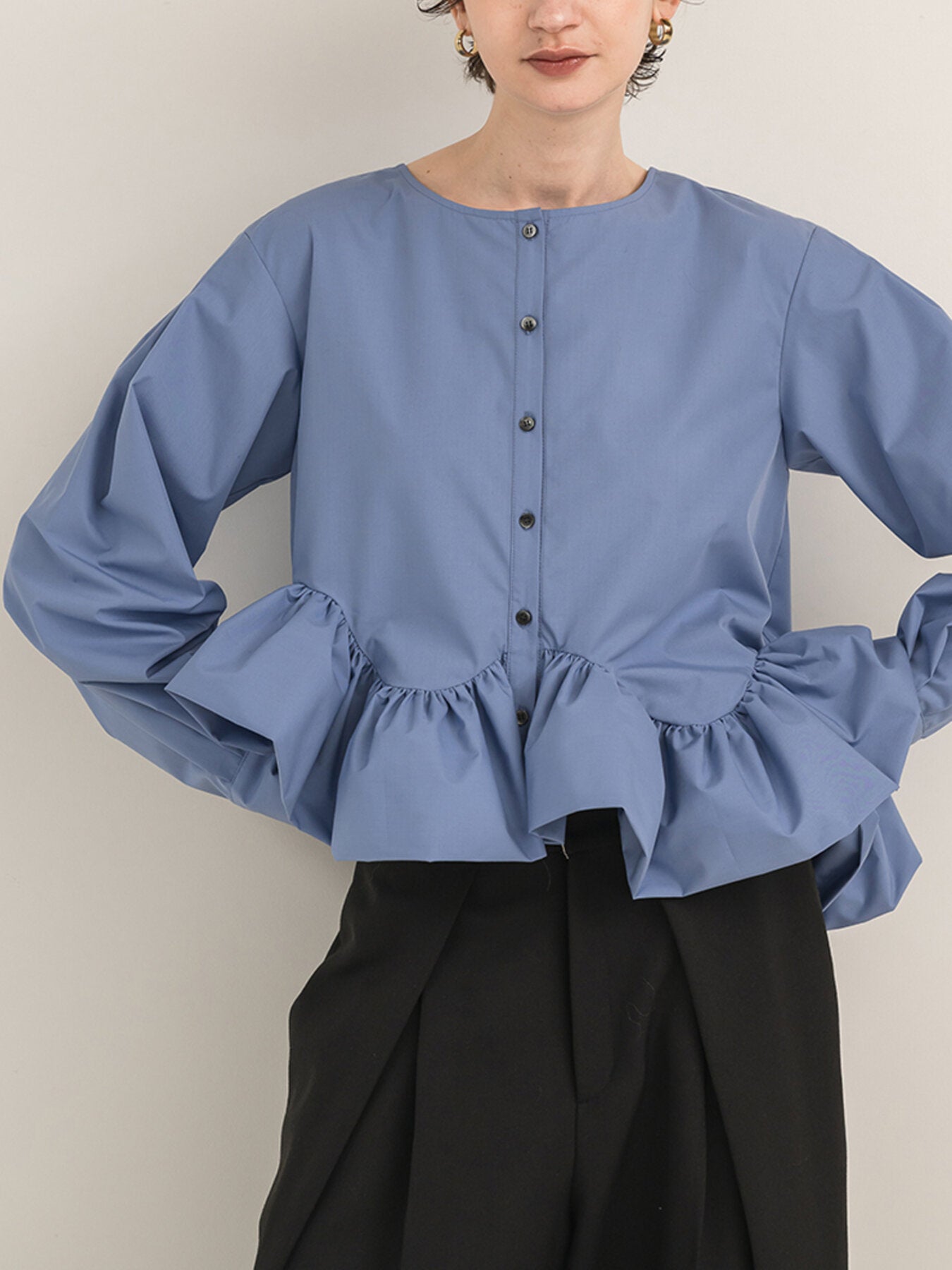 【Mewl】アシメペプラムラッフルブラウス/M263-18105