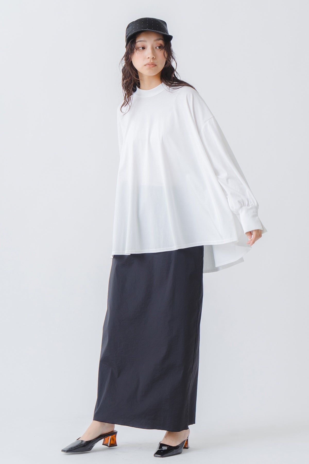 【WHYTO.】AラインフレアT/WHT26HCS4009