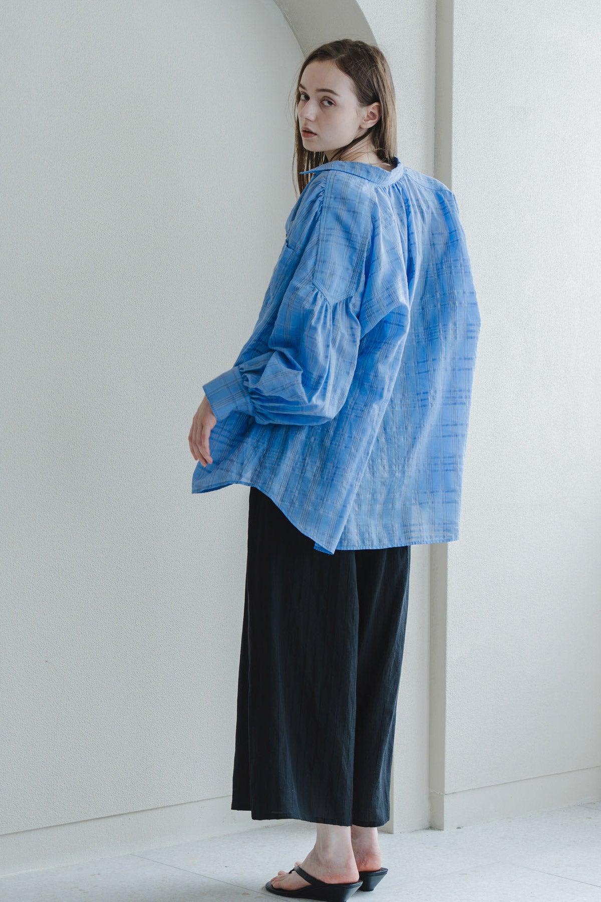 【WHYTO.】シアーチェックボリュームブラウス/WHT27HBL4120