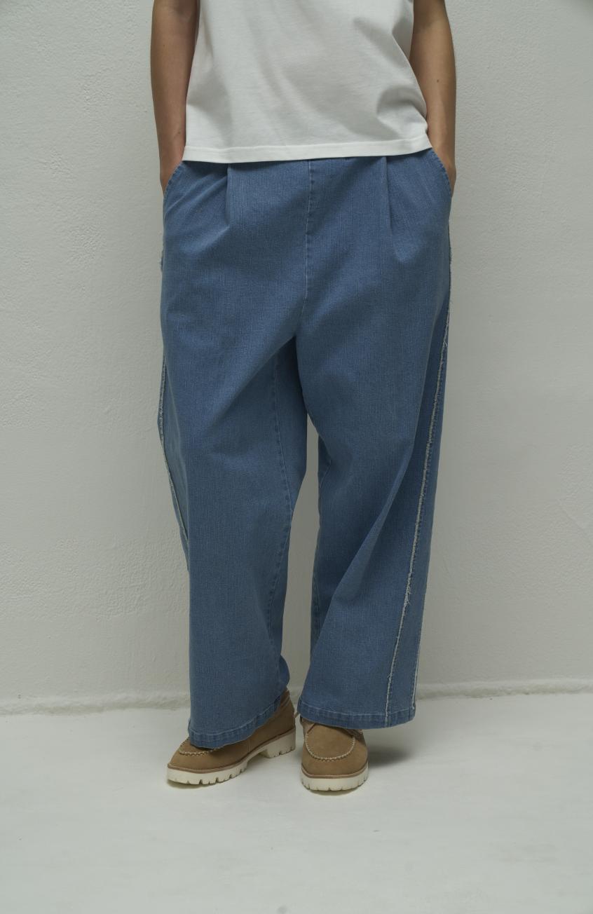 【WYTE】ハイブリットデニムイージーワイドトラウザーズ/11-12360