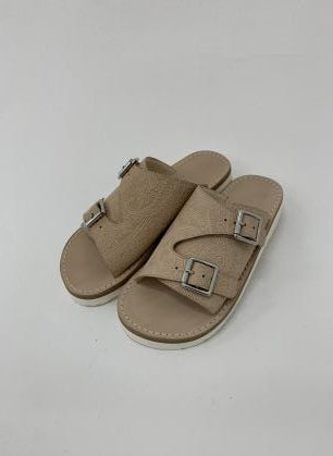 【WYTE】ペイズリーエンボスレザーサンダル/11-90390