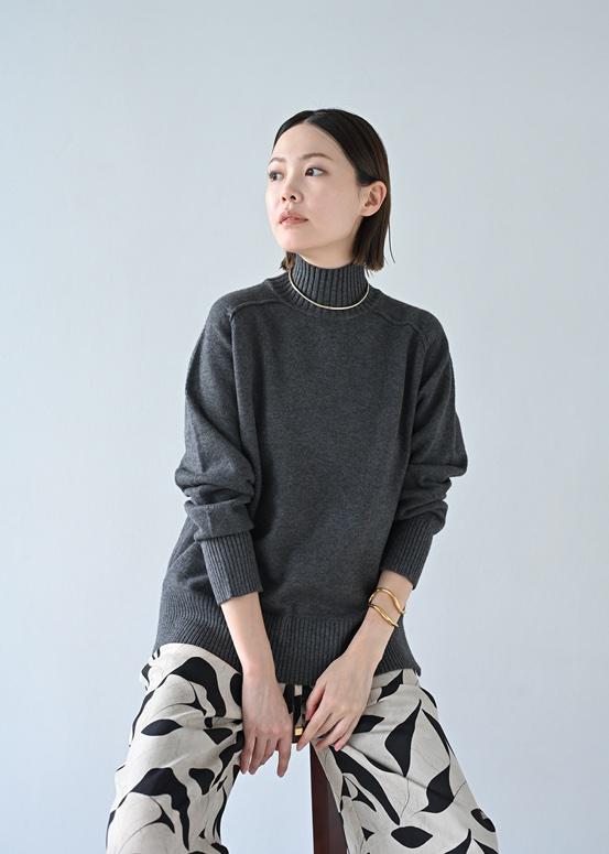 【HERENCIA】コンフォートハイネックニット/H625313