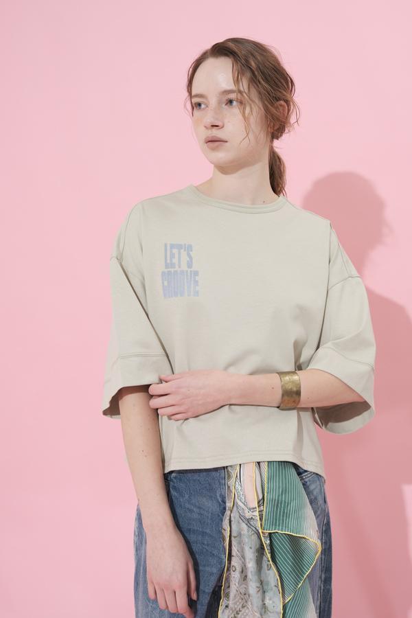 【akane】ショート丈Tシャツ/26168-1965J-G